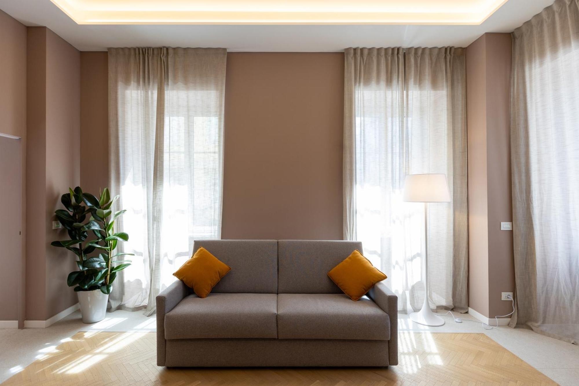 Teatro Romano Exclusive Suites Триест Екстериор снимка